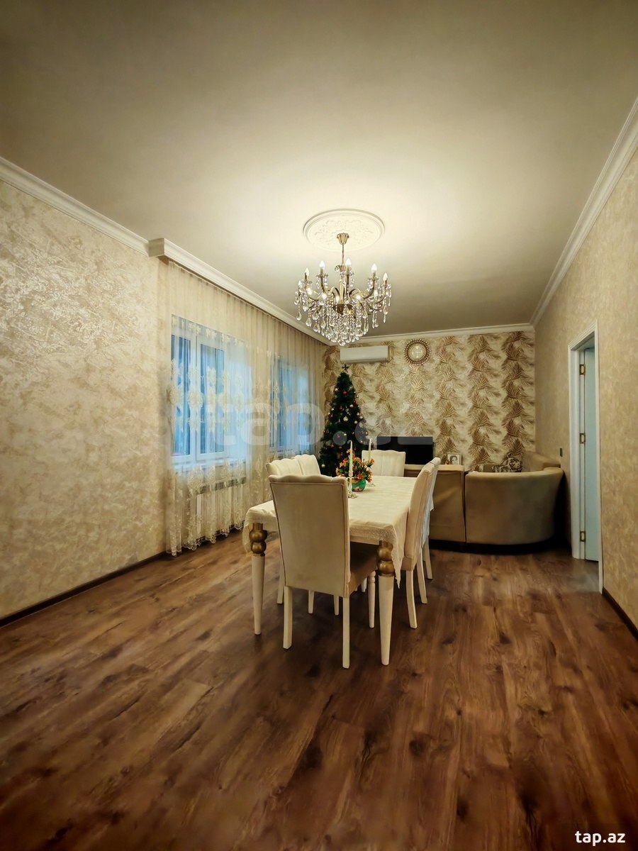 Həyət evi, Biləcəri qəs. (4)