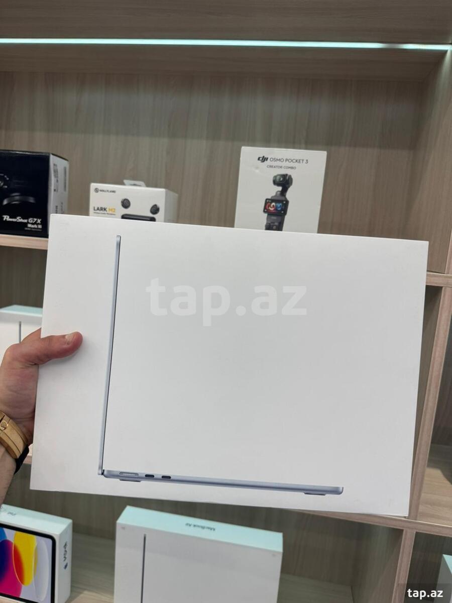 Apple MacBook Air M4 13 inch 16/256 sky blue  (2)
