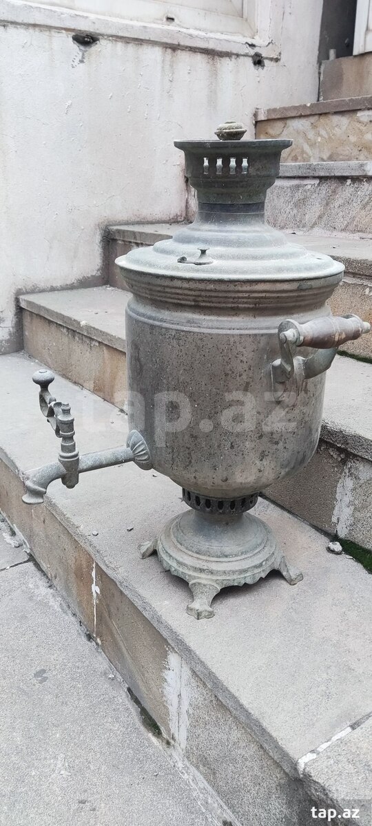 Qədimi samovar (3)