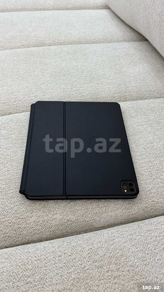 Apple iPad Pro 12.9  (2021) 1 TB Space Gray+keyboard (6)