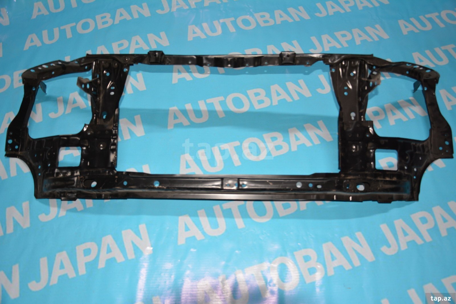 Toyota, Lexus, Nissan, Mitsubishi qabaq ekranı