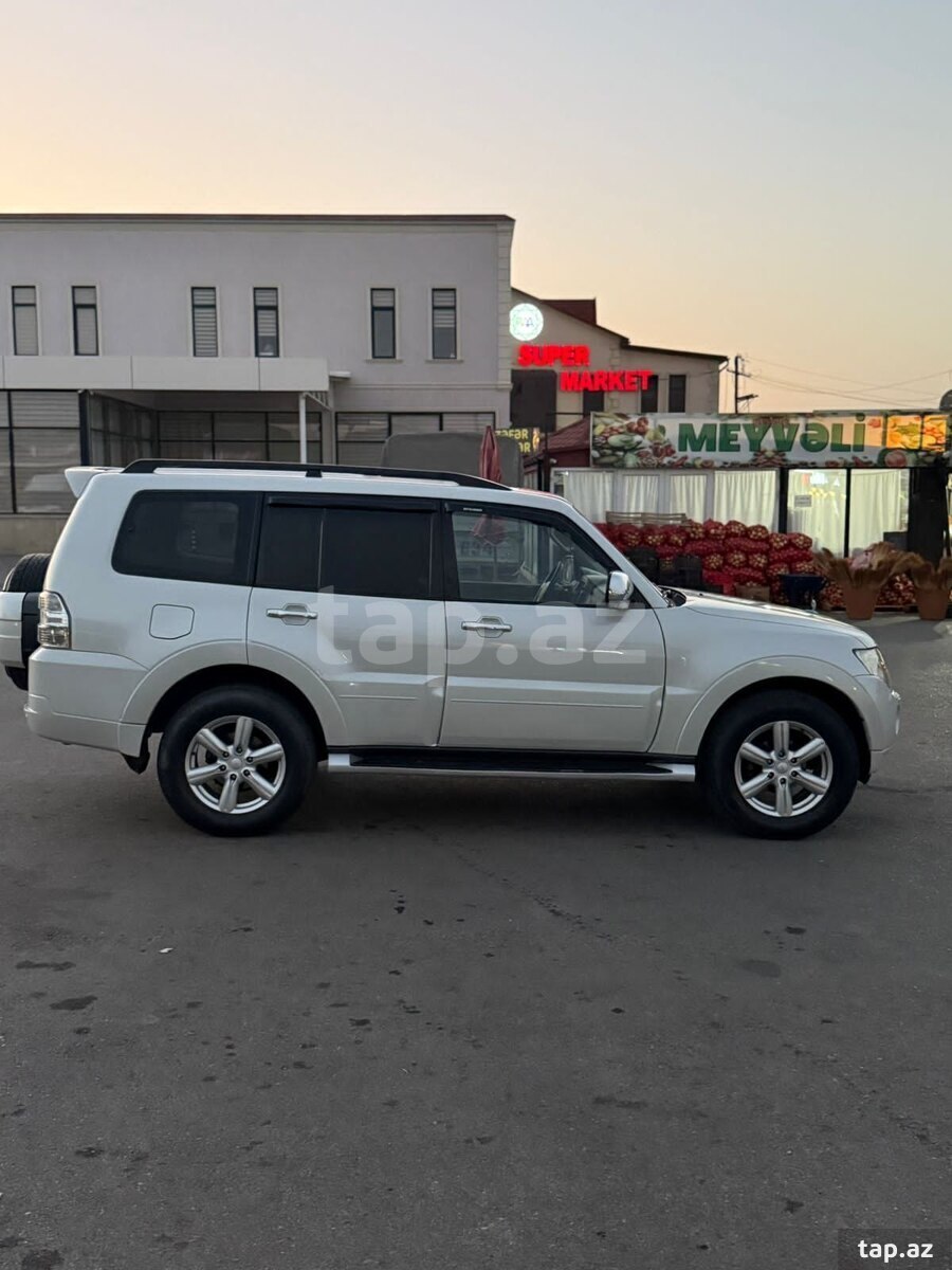 Mitsubishi Pajero, 2007 il (3)