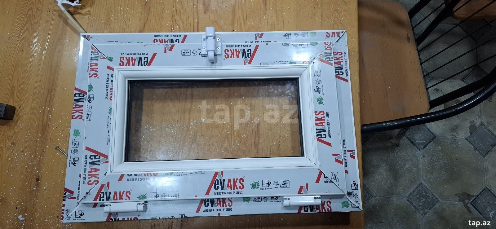 Plastik qapı və pəncərə (17)
