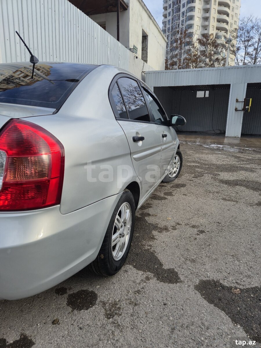 Hyundai Accent, 2006 il (3)
