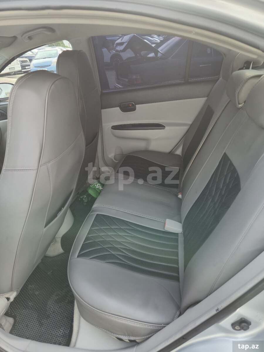 Hyundai Accent, 2006 il (15)
