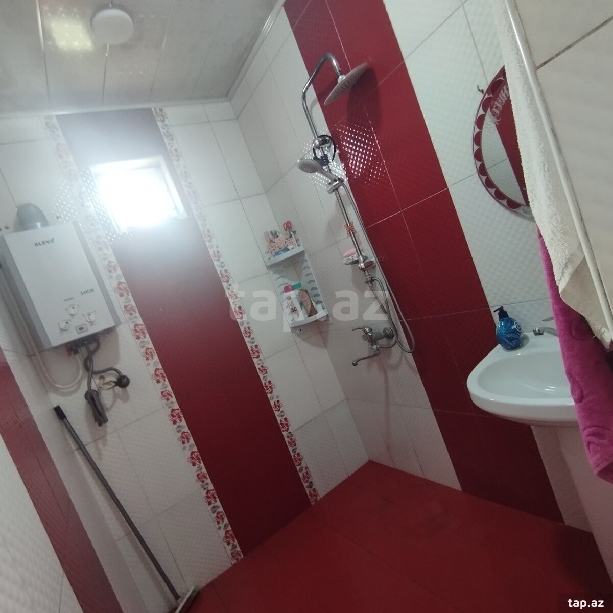 Həyət evi, Saray qəs. (12)