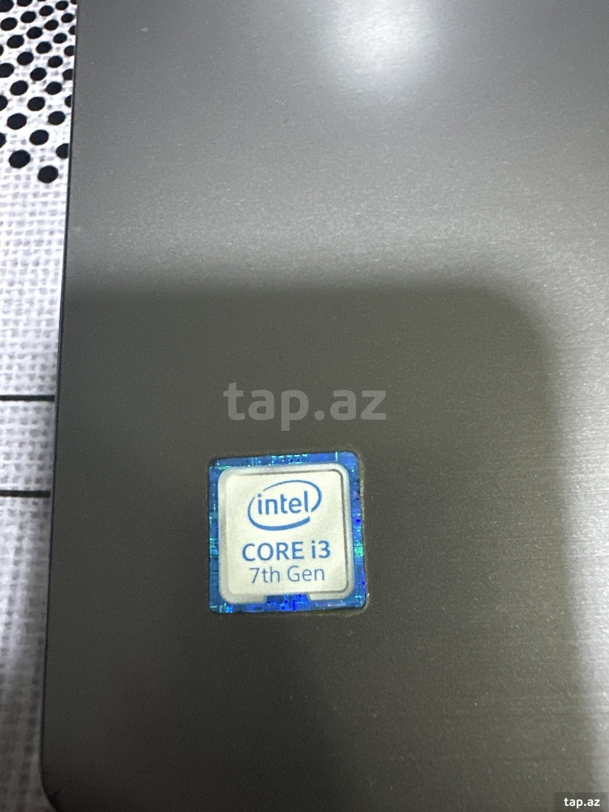 Noutbuk Lenovo (2)
