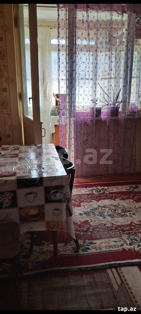 2-otaqlı mənzil, Şəki ş., 55 m²