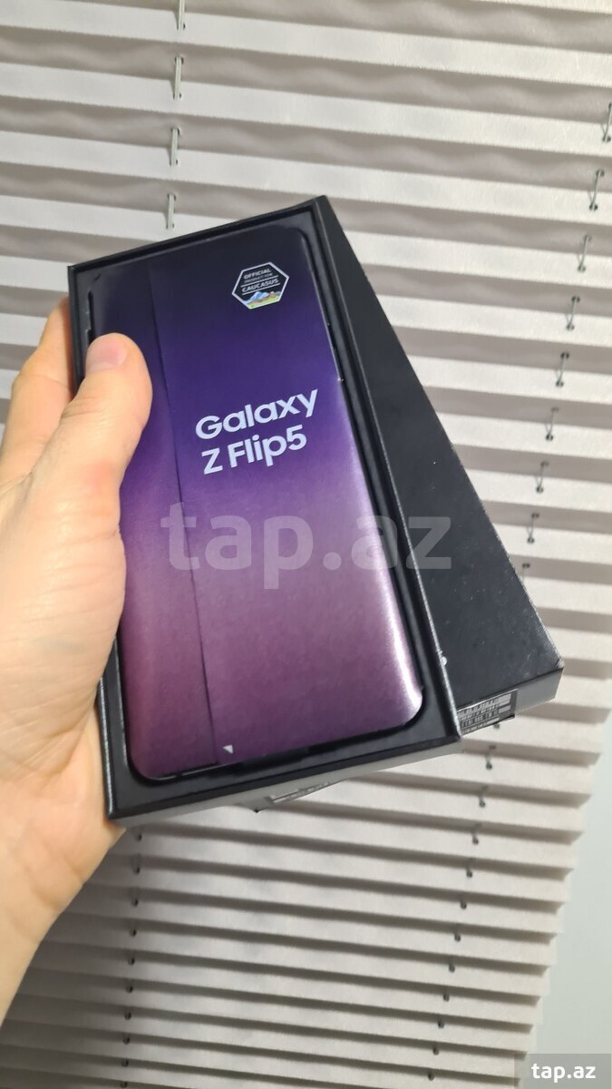 Samsung Galaxy Z Flip 5 Graphite 512GB/8GB