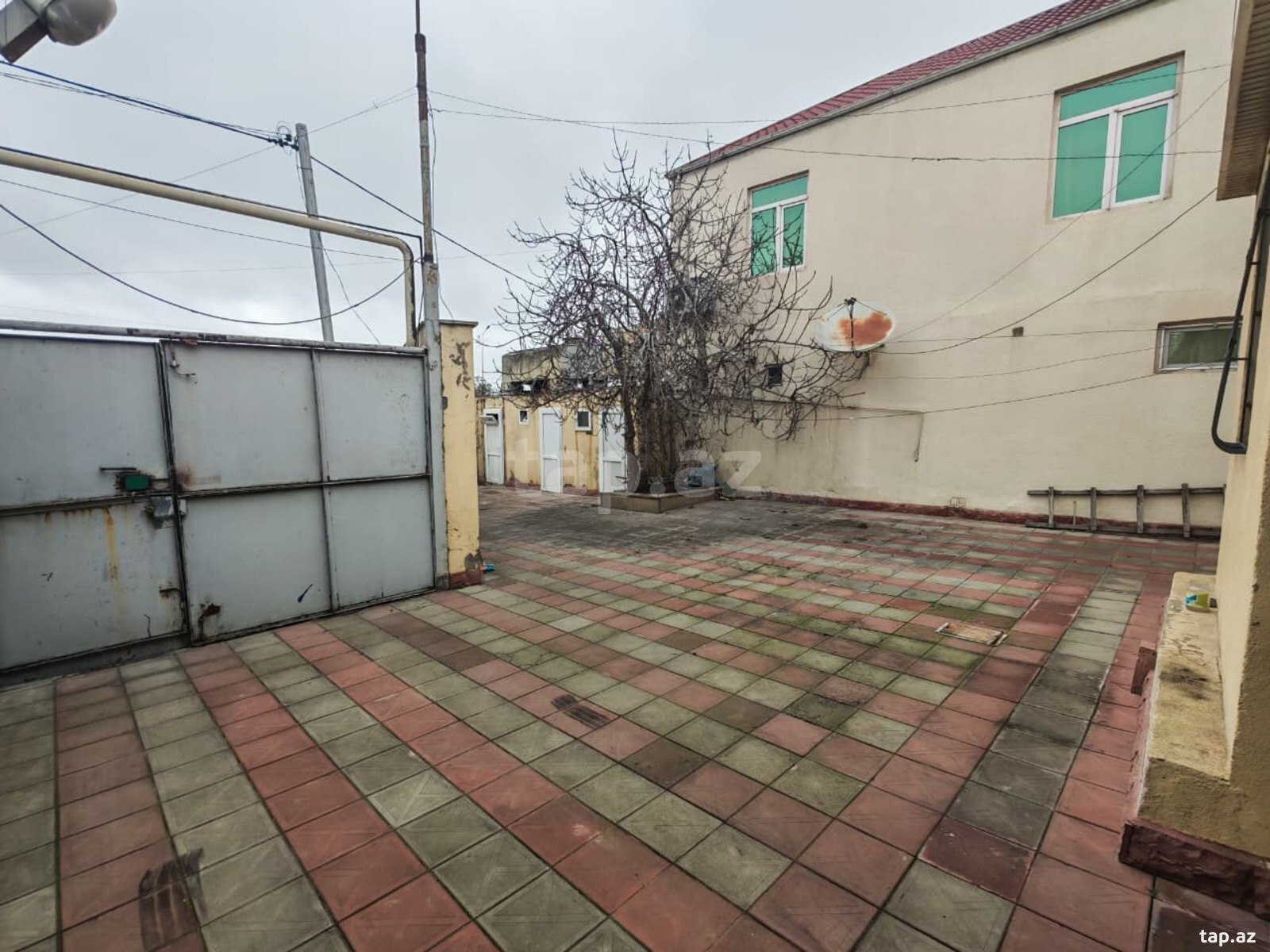 Həyət evi kirayə verilir, Yeni Yasamal qəs. (10)
