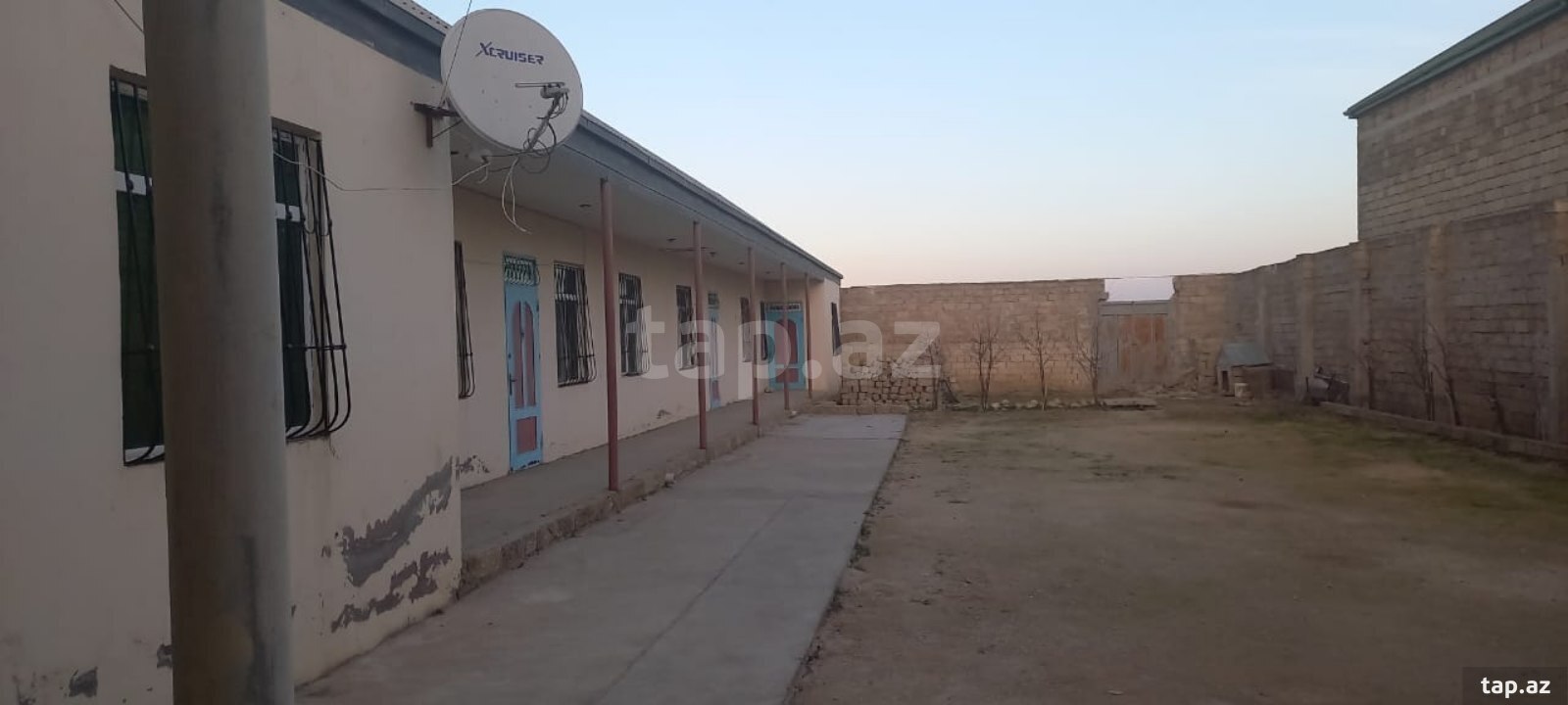 Həyət evi, Zabrat qəs. (13)