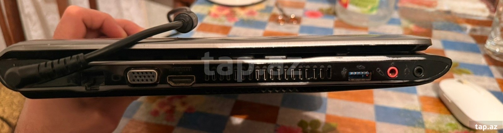 Sony VAIO SVE1511, i7-3612QM, 8GB RAM, SSD (5)