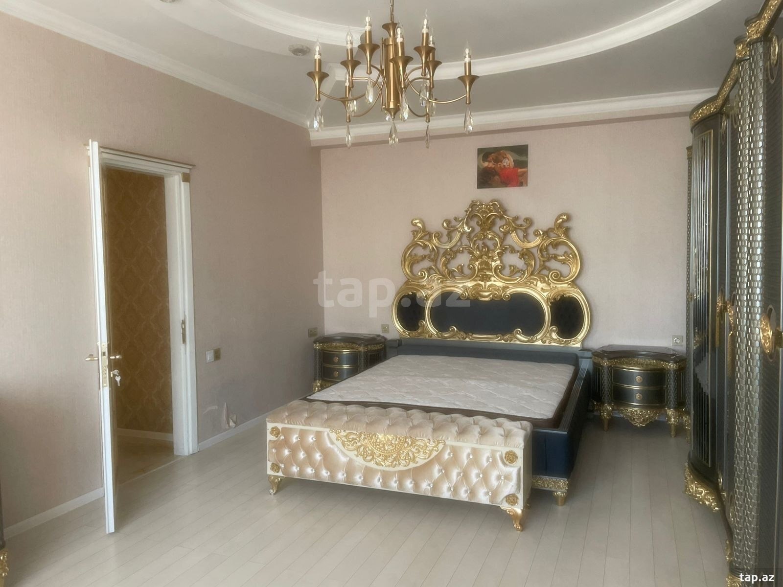4-otaqlı yeni tikili, İnqlab küç., 191 m²