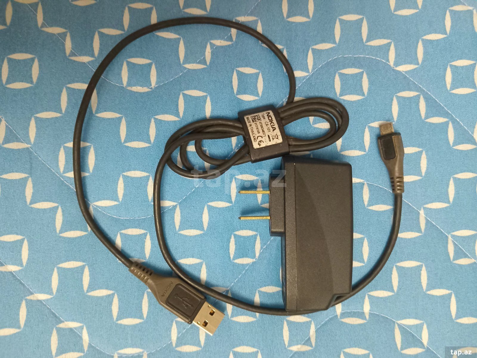 "Nokia/Samsung" adapteri və kabelləri (3)