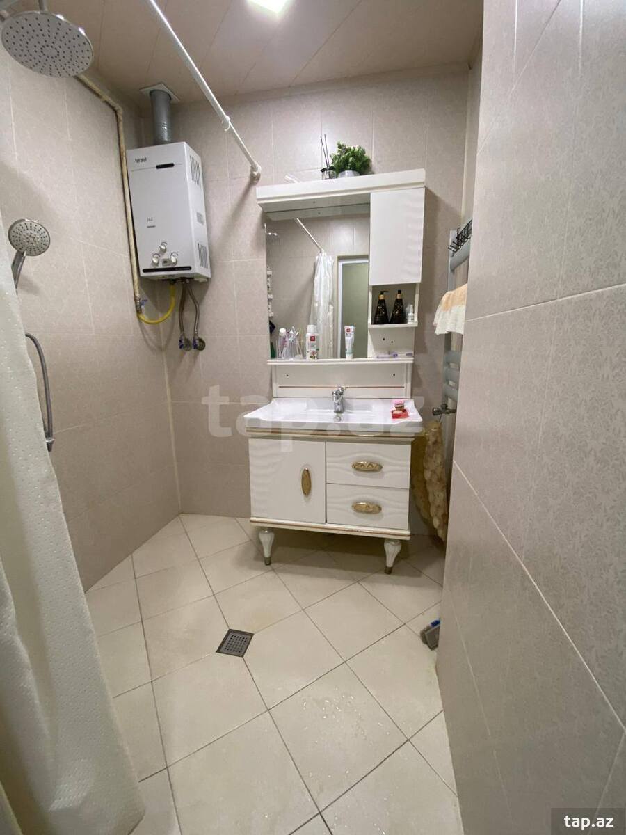 4-otaqlı mənzil, Lütfizadə küç., 84 m² (13)