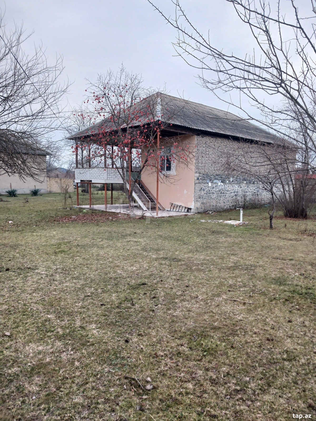 Həyət evi, Oğuz r.