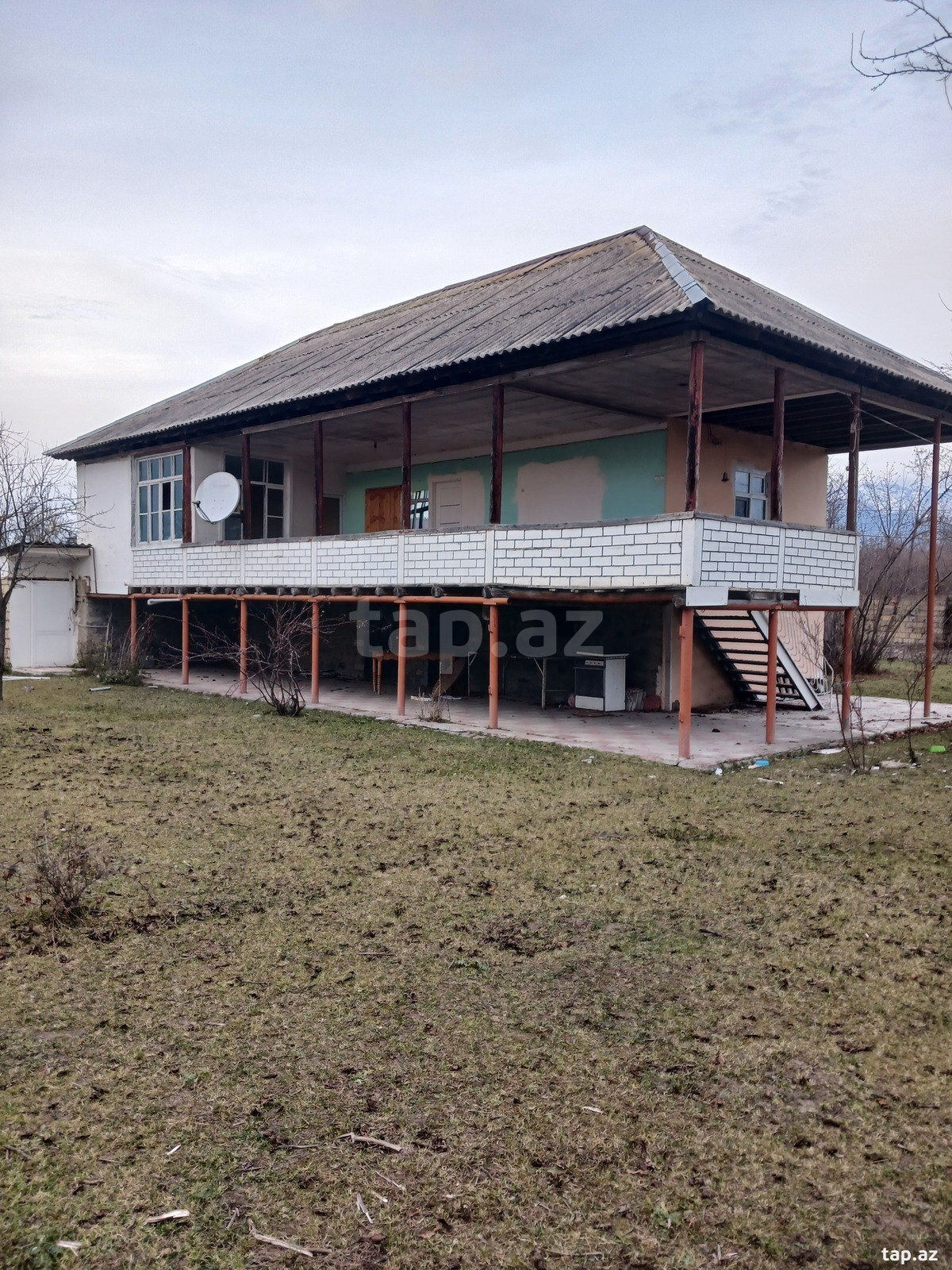 Həyət evi, Oğuz r.
