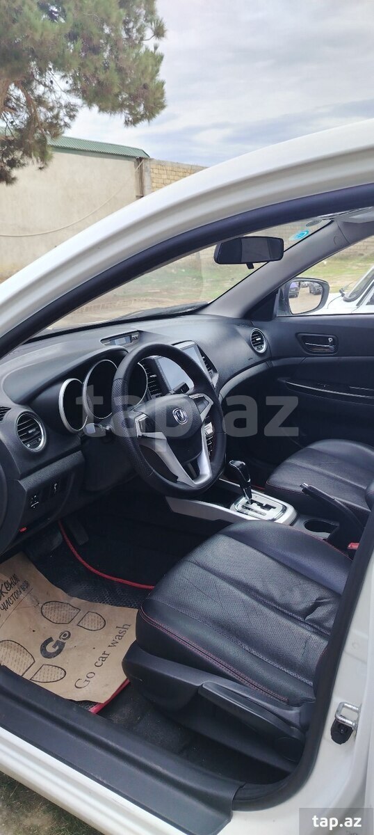 Changan Eado, 2015 il (9)