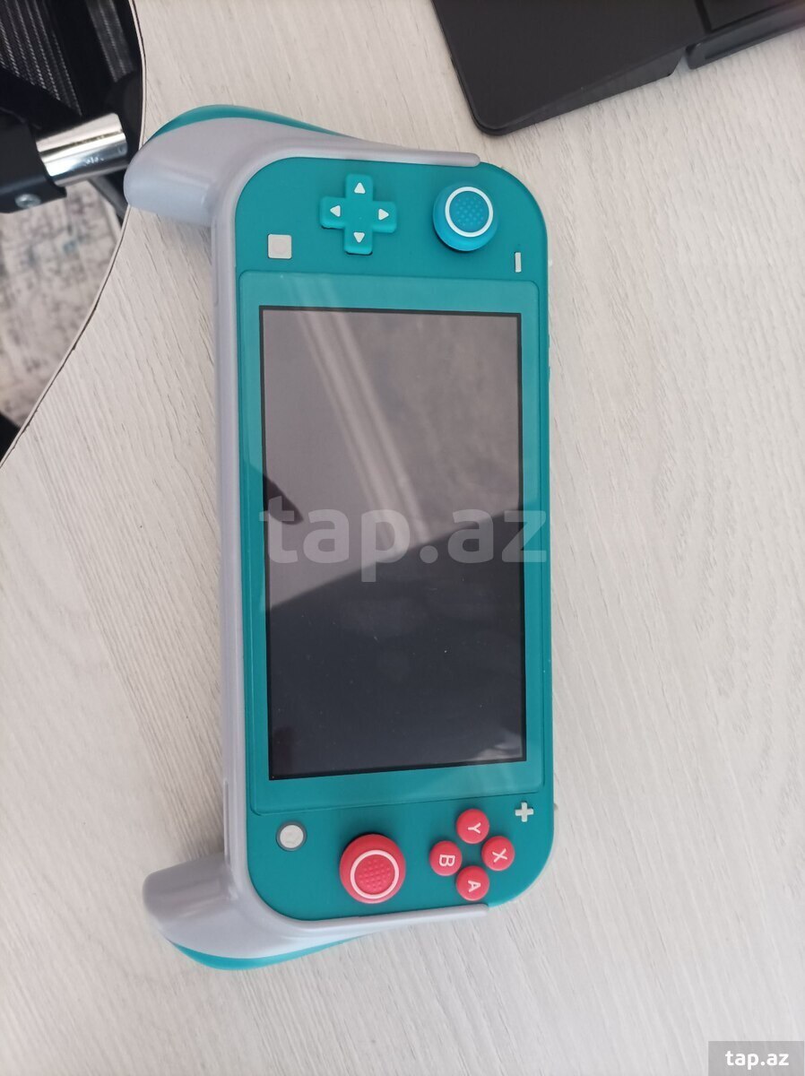 Nintendo Switch lite 128GB   (2)