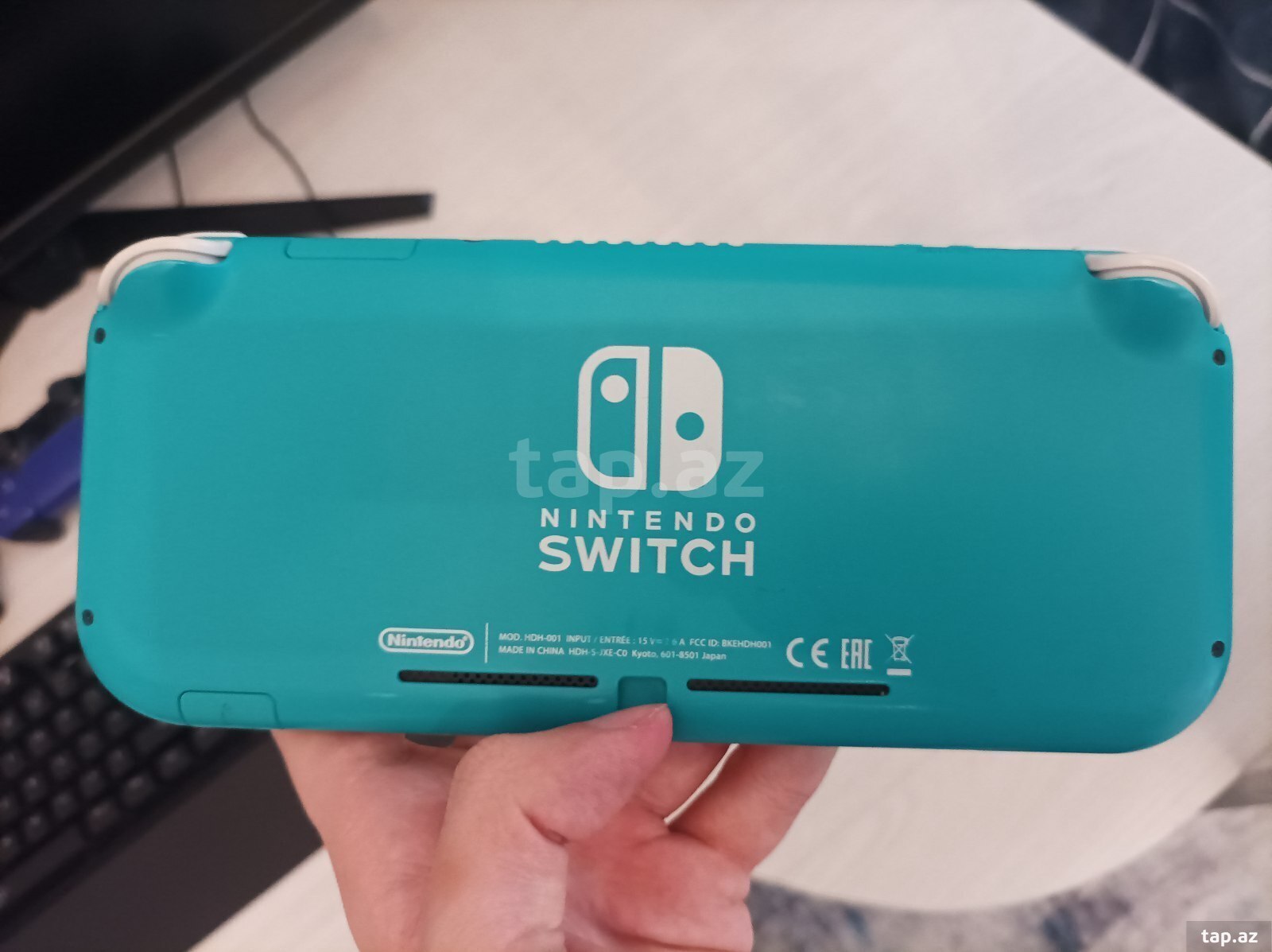 Nintendo Switch lite 128GB   (3)