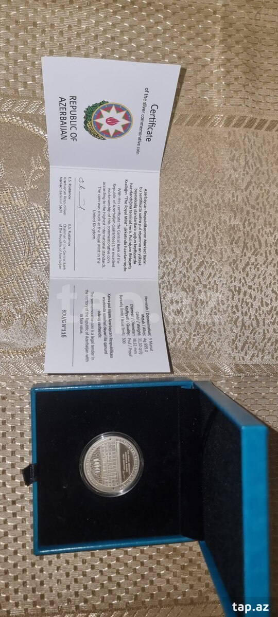 Gümüş xatirə pulu (2)