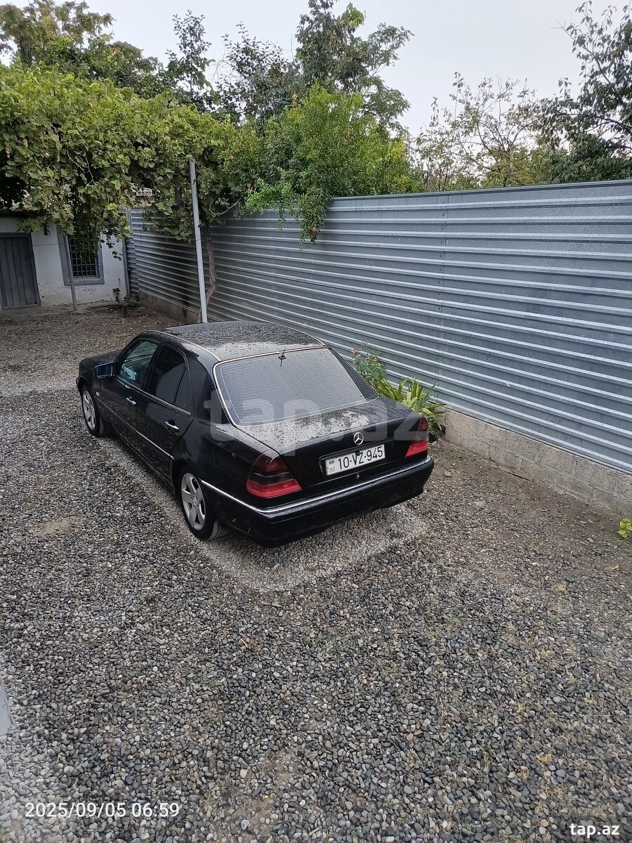 Mercedes C 220, 1997 il (6)