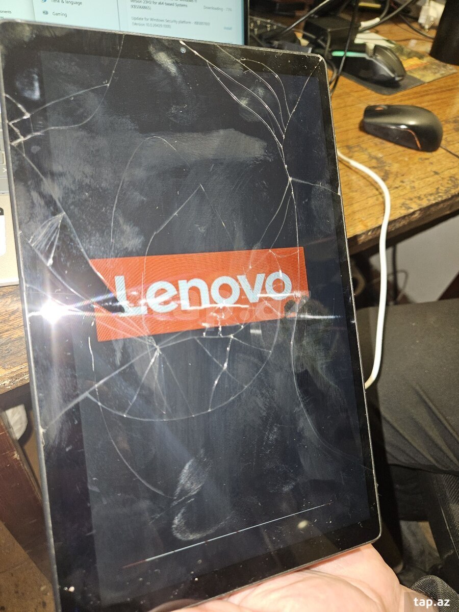 Lenovo Tab M10 (2)