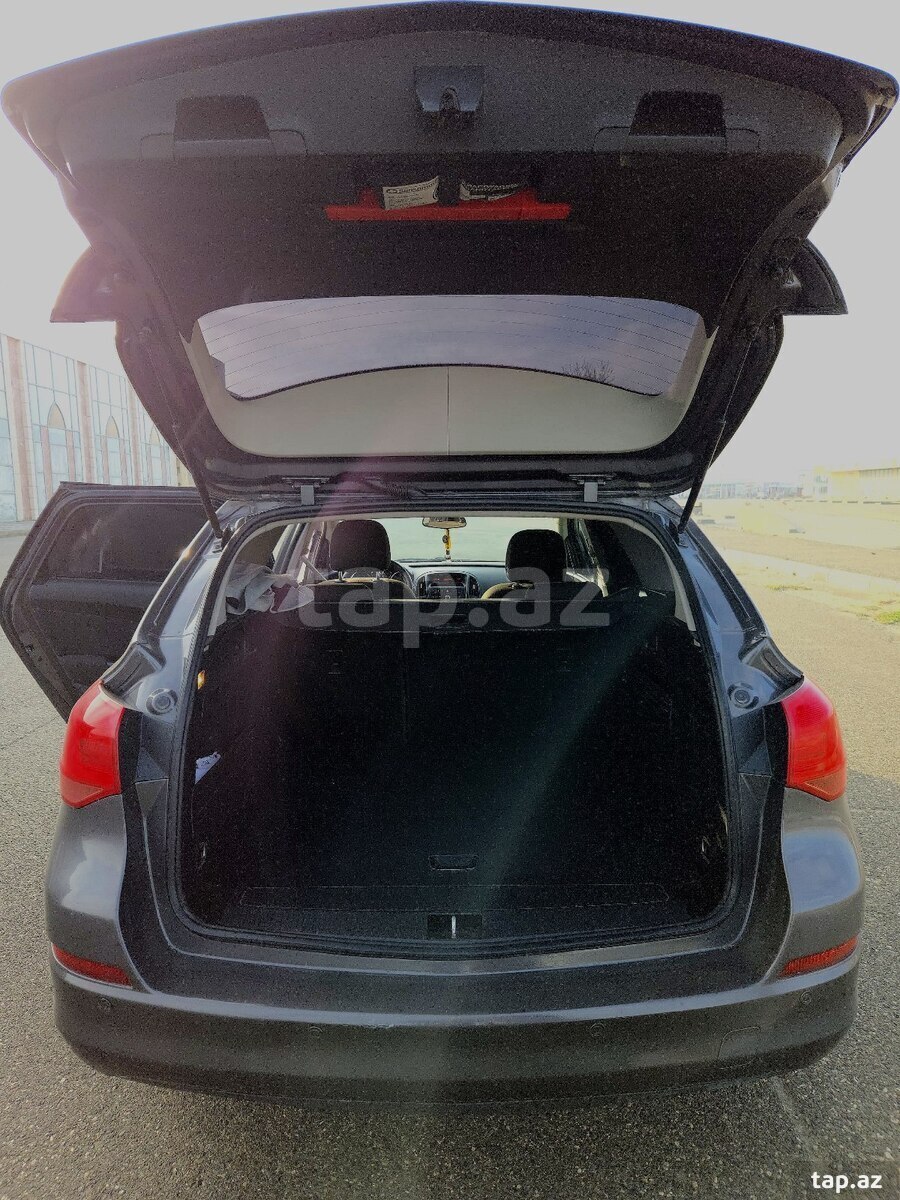 Opel Astra, 2012 il (3)
