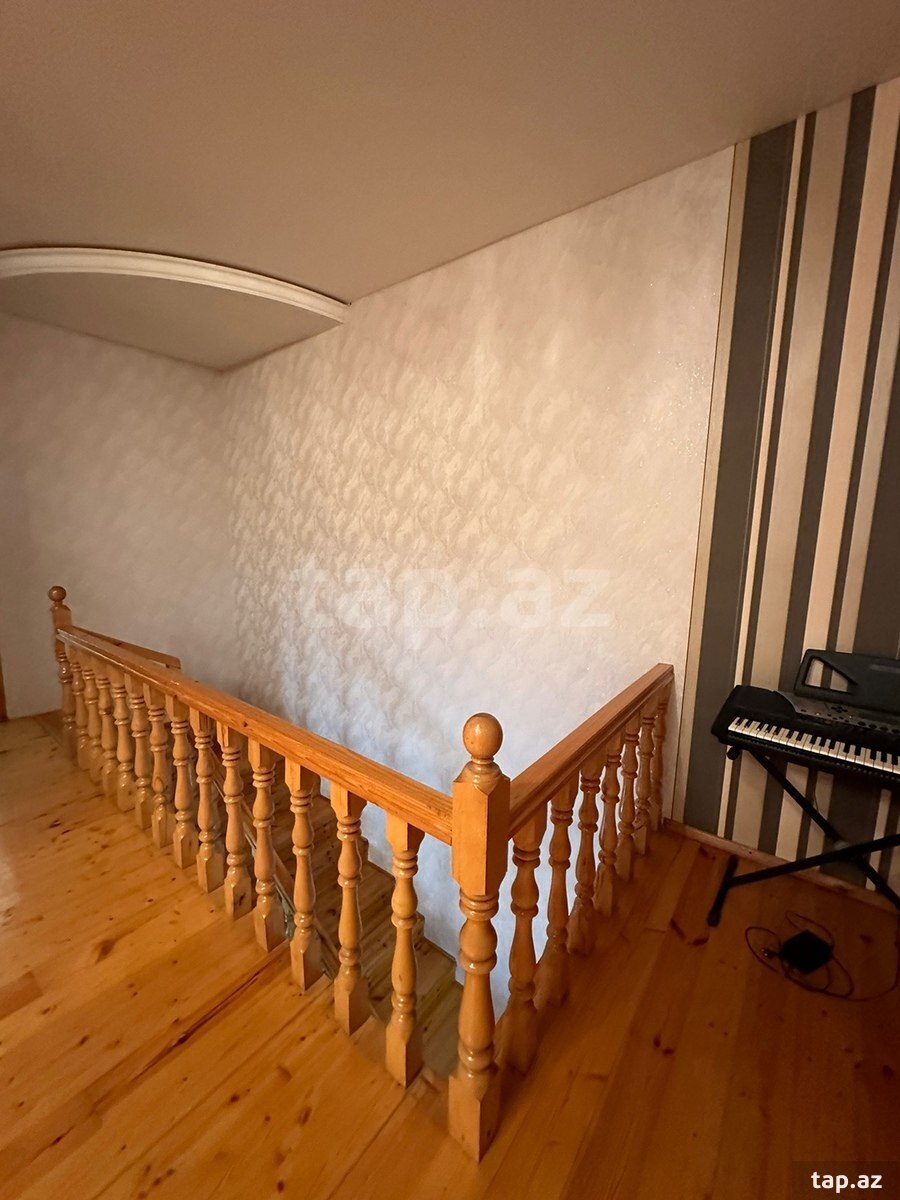 Həyət evi, Üçtəpə qəs. (9)
