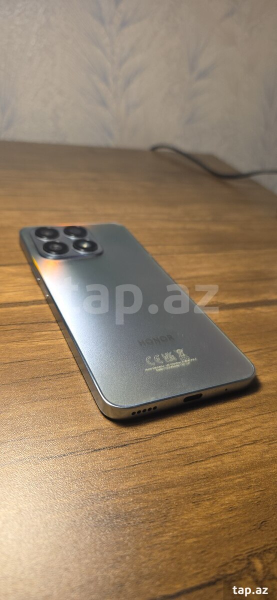 Honor X8a Titanium Silver 128GB/8GB (2)