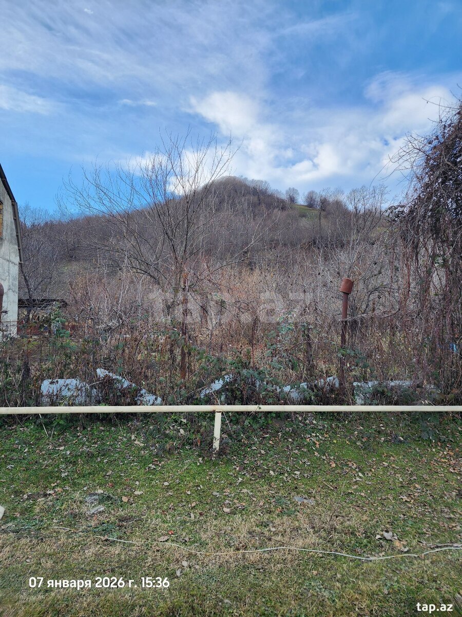 Torpaq satılır, Təngəaltı, Quba
