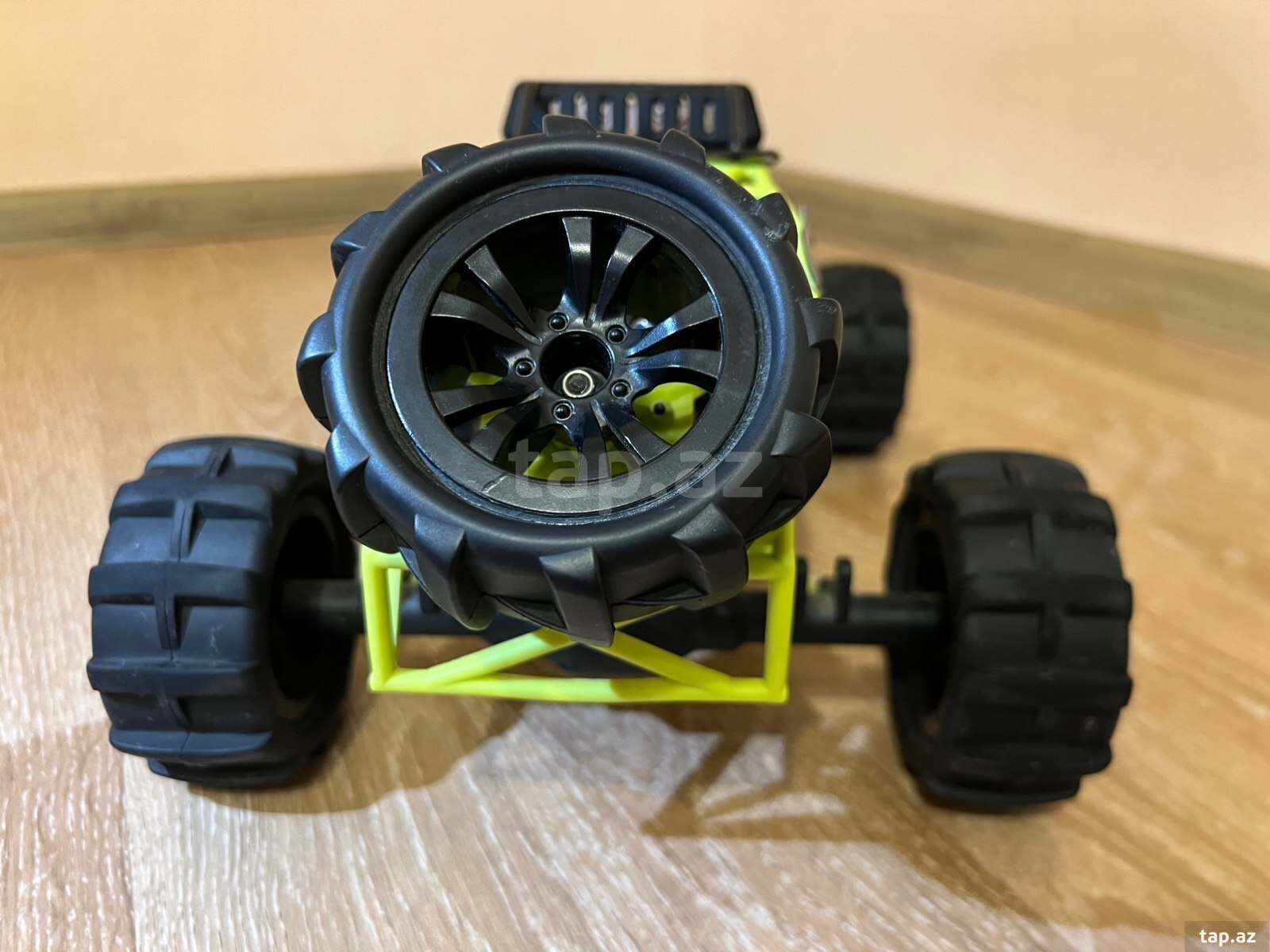 Oyuncaq avtomobil Wltoys 12428 1/12 (4)