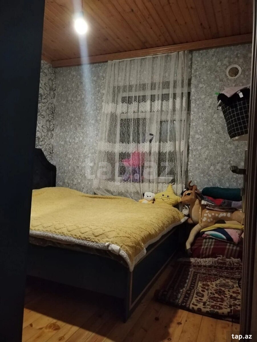 Həyət evi, Binə qəs.