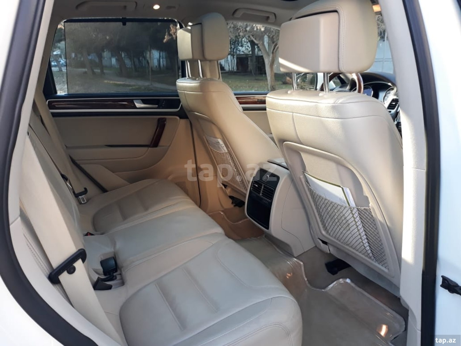 Volkswagen Touareg, 2011 il (11)