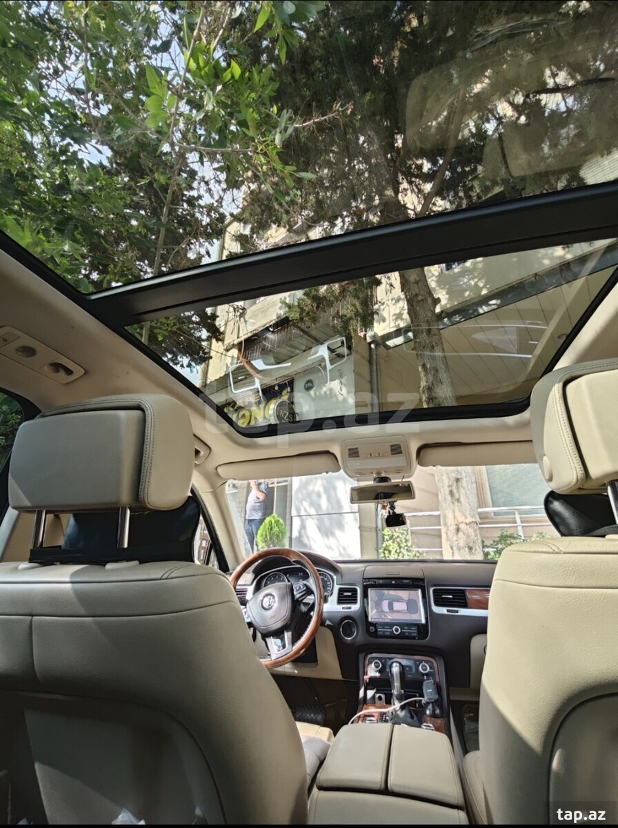 Volkswagen Touareg, 2011 il (18)