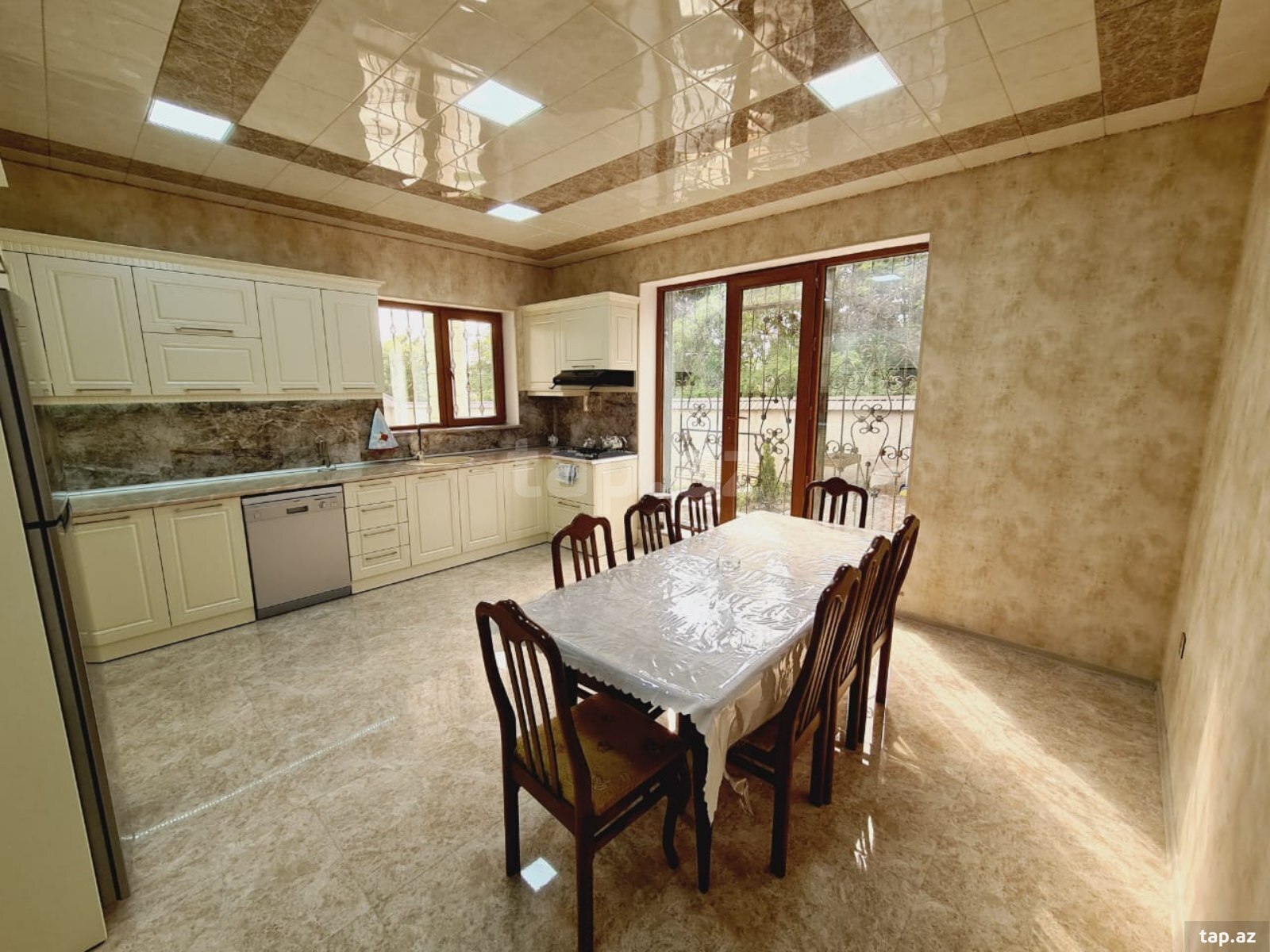 Villa kirayə verilir, Qəbələ ş. (6)