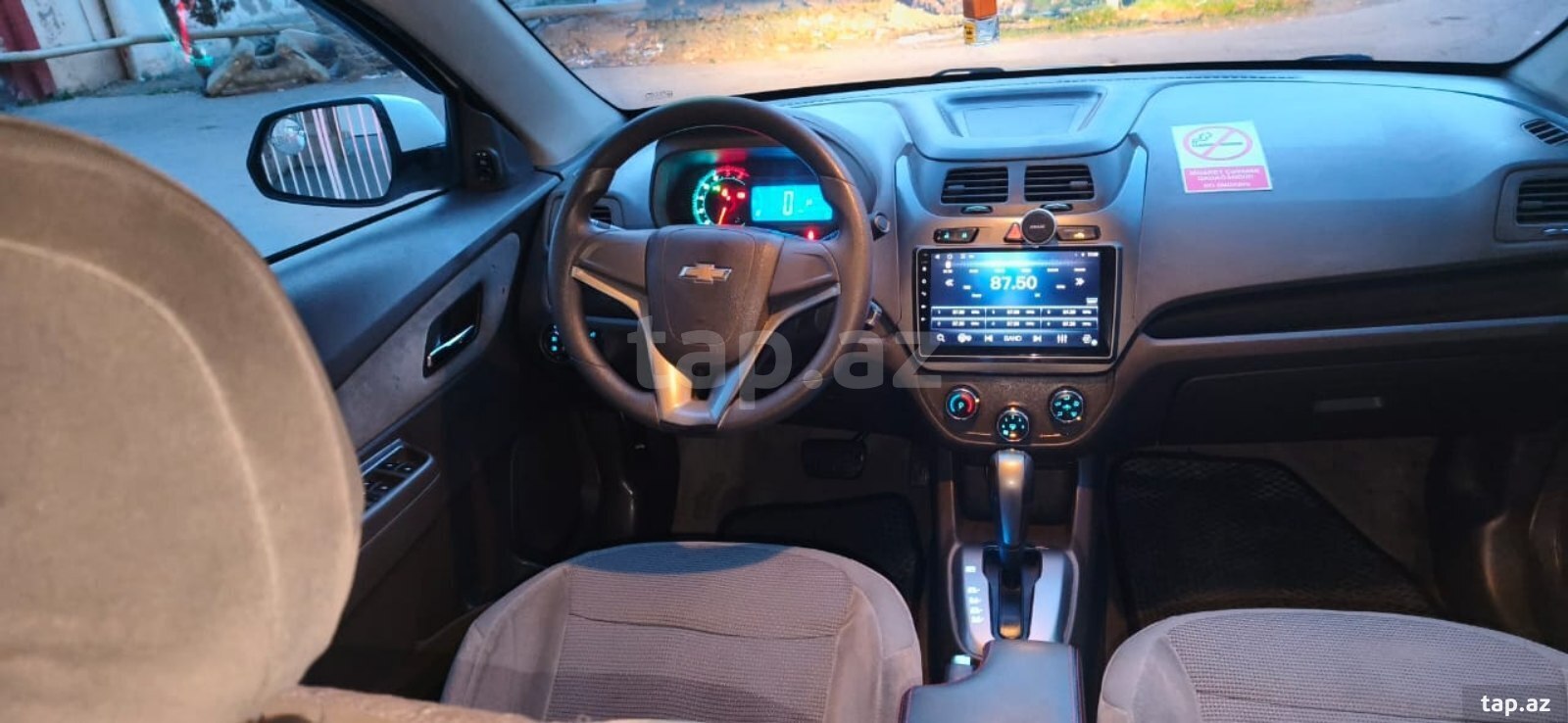 Chevrolet Cobalt, 2022 il (7)