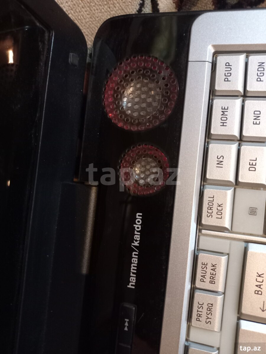 Noutbuk Toshiba  (12)
