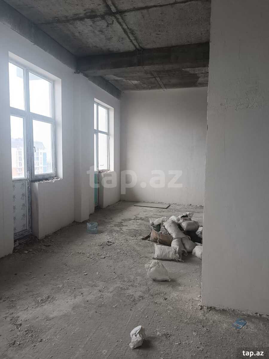 6-otaqlı yeni tikili, Sumqayıt ş., 280 m²