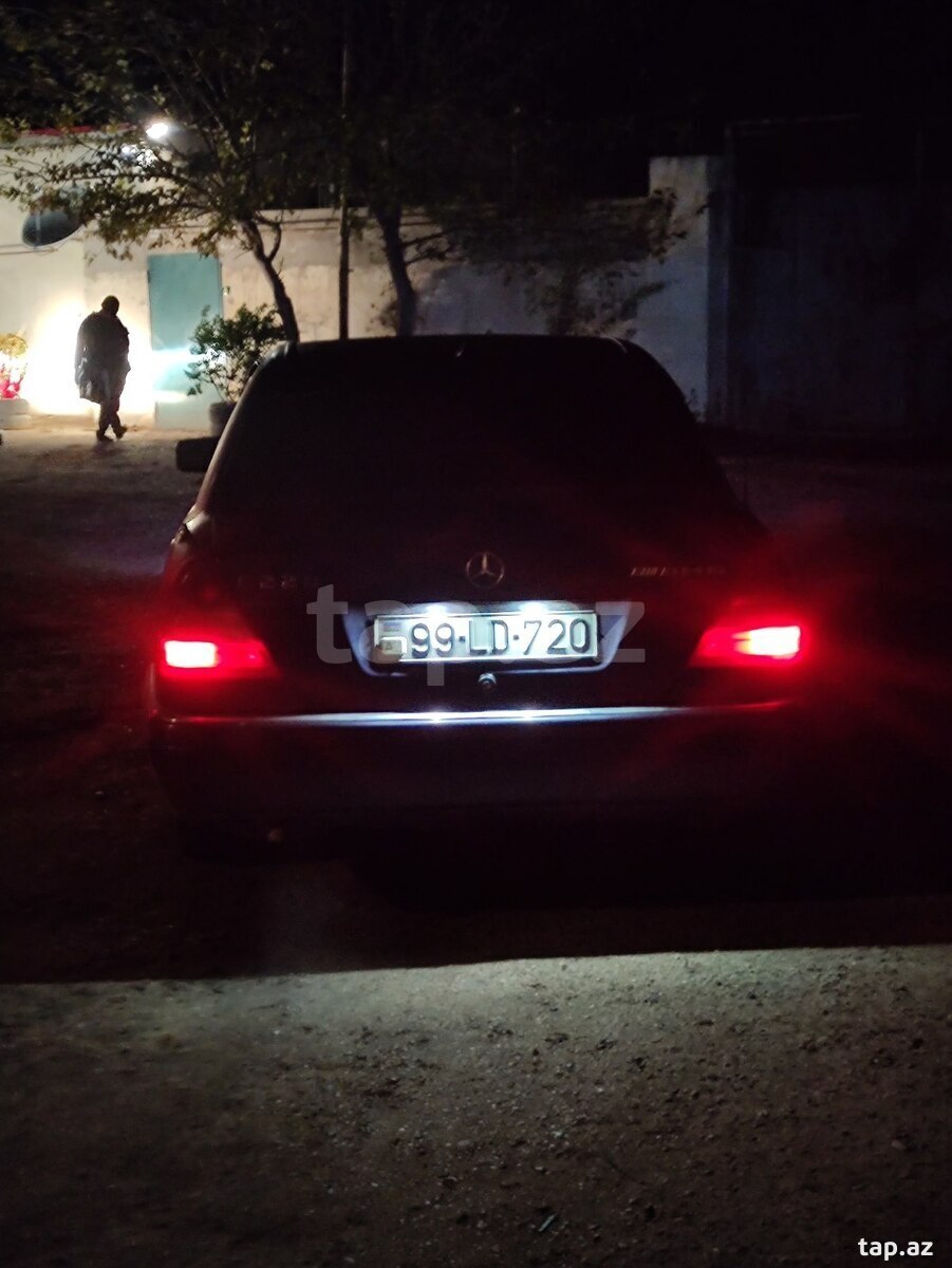 Mercedes C 220, 1995 il (13)