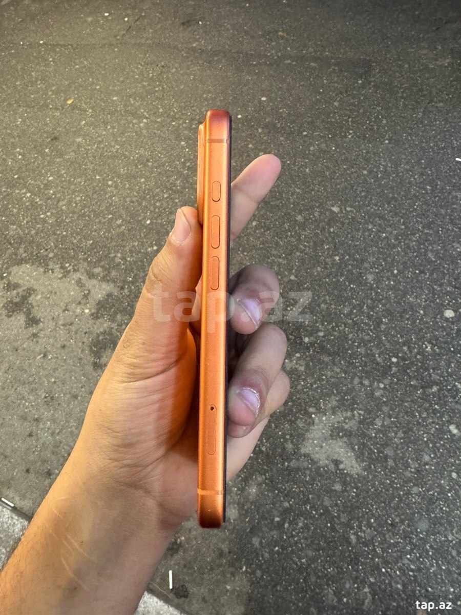 Apple iPhone 17 Pro Cosmic Orange 256GB/12GB (5)