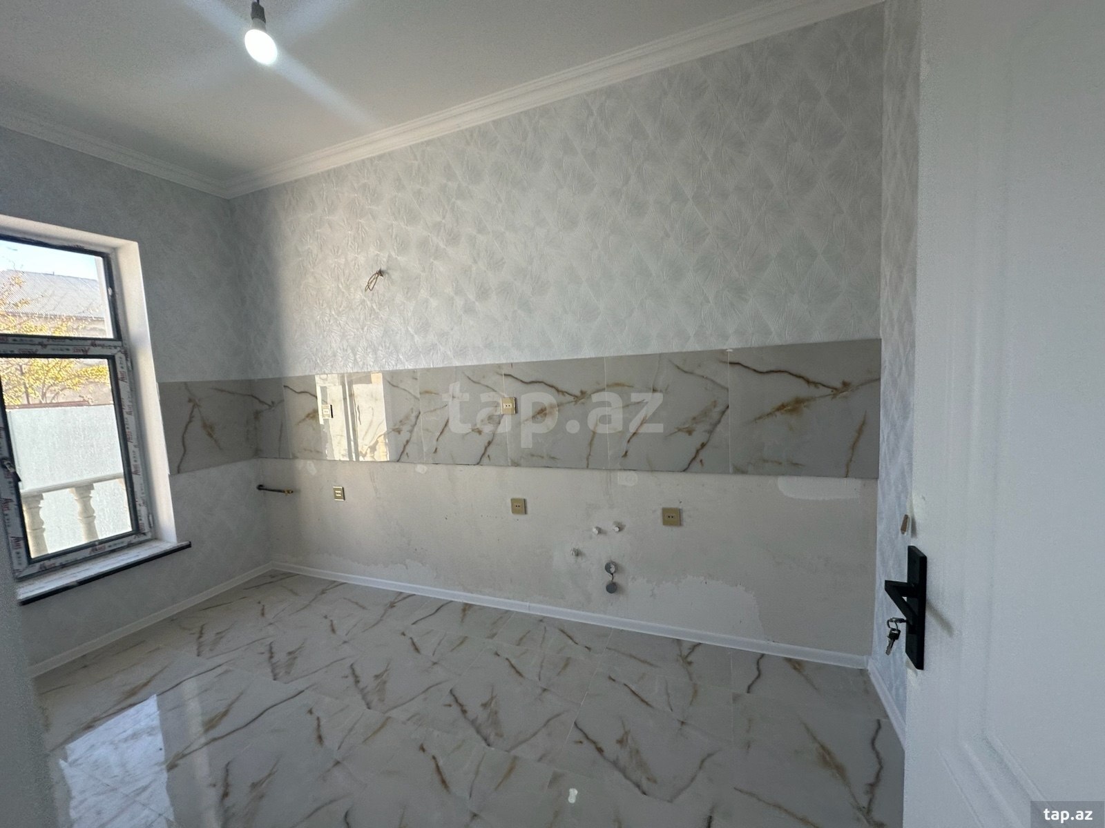 Həyət evi, Saray qəs. (8)