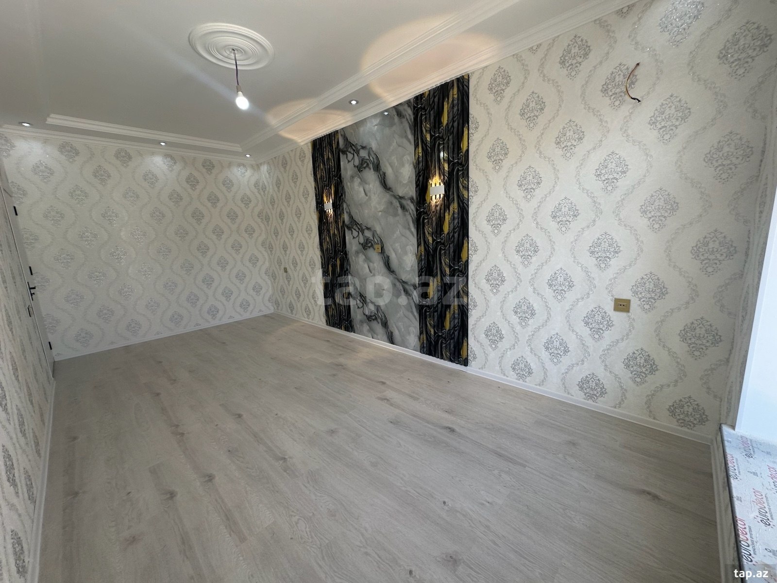 Həyət evi, Saray qəs. (10)