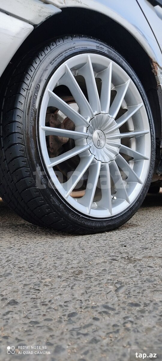 Lider təkərləri 215/40 R17 (2)