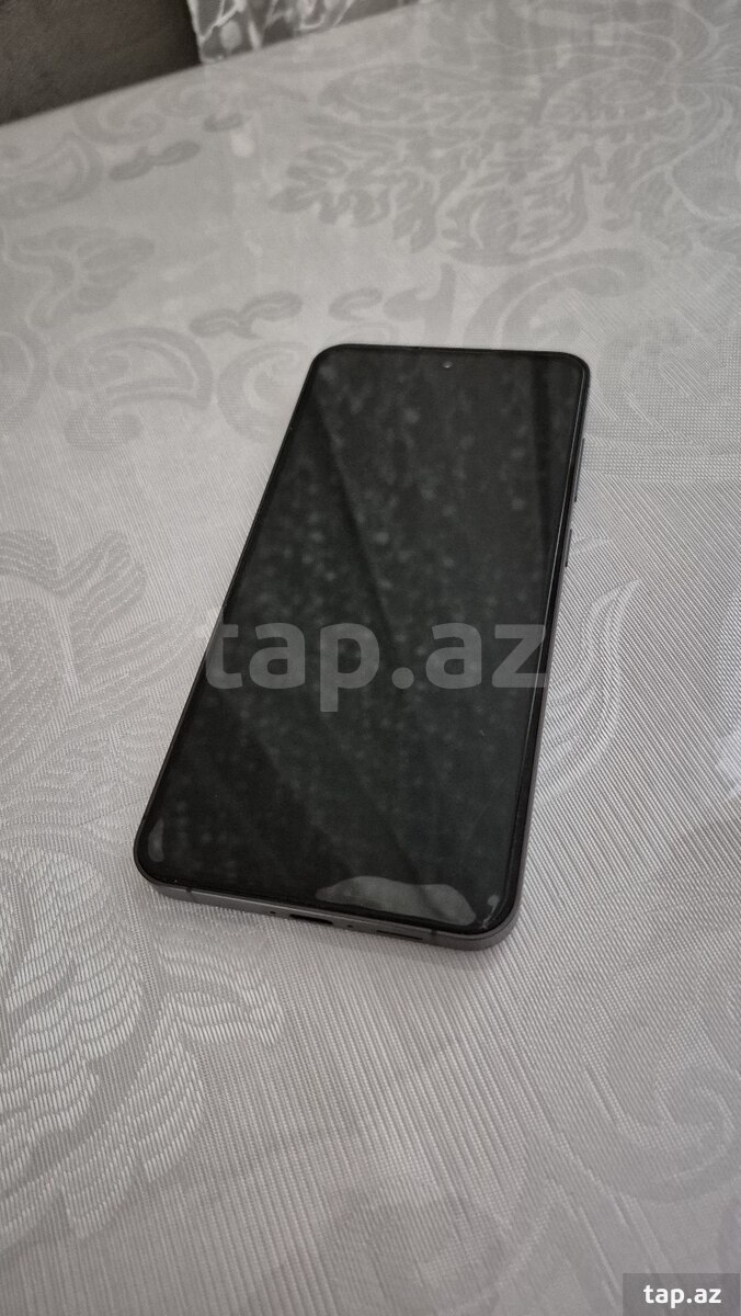Samsung Galaxy S24 FE Graphite 256GB/8GB (2)