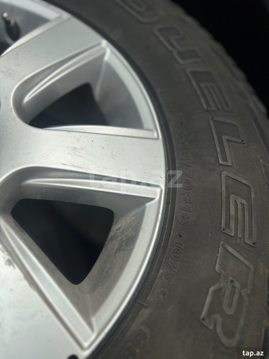 Bridgestone təkərləri 245/70 R16 (3)