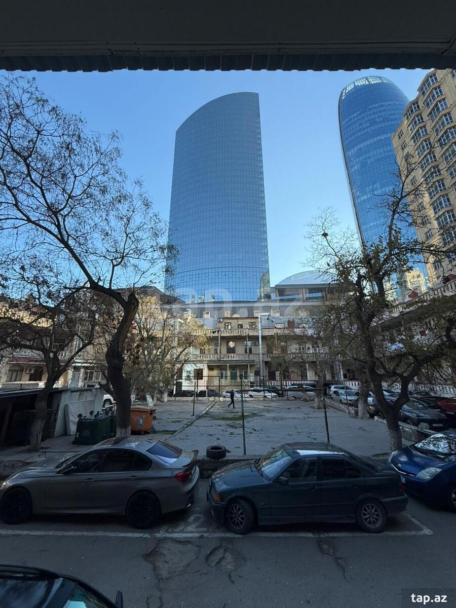 Ofis icarəyə verilir, 28 May m. (8)