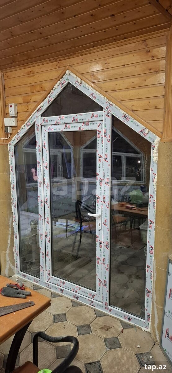 Plastik qapı və pəncərə (8)