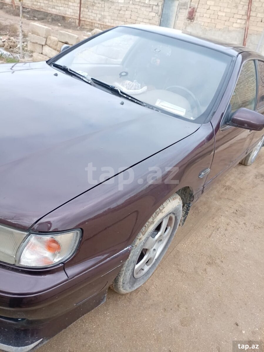 Nissan Maxima, 1997 il (3)