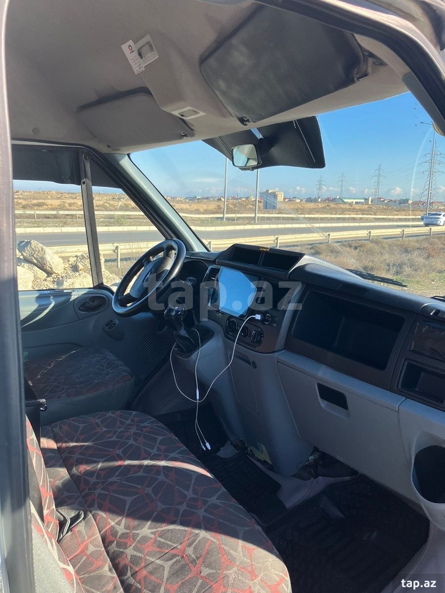 Ford Transit, 2010 il (9)